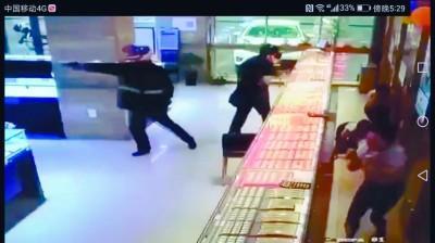 警方53小时神速破案，百万黄金失而复得，法库金店抢劫案最新追踪