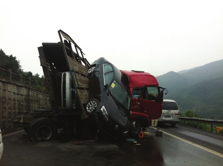 绵广高速今日车祸最新动态及深度分析